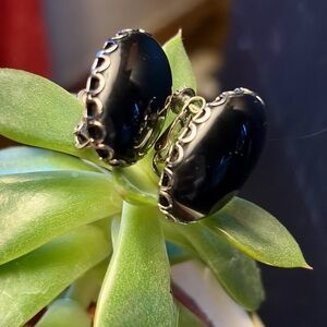 Vtg  black onyx earrings silver filigree Miriam Haskell Screw Back. Classic.